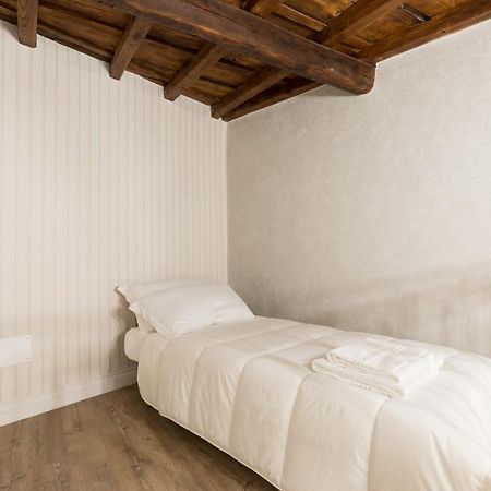 Pantheon Escape Apartment Rome Bagian luar foto