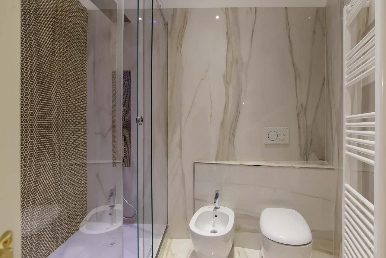 Pantheon Escape Apartment Rome Bagian luar foto
