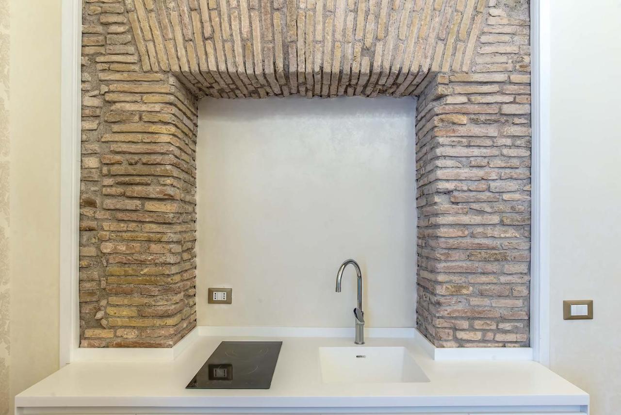 Pantheon Escape Apartment Rome Bagian luar foto