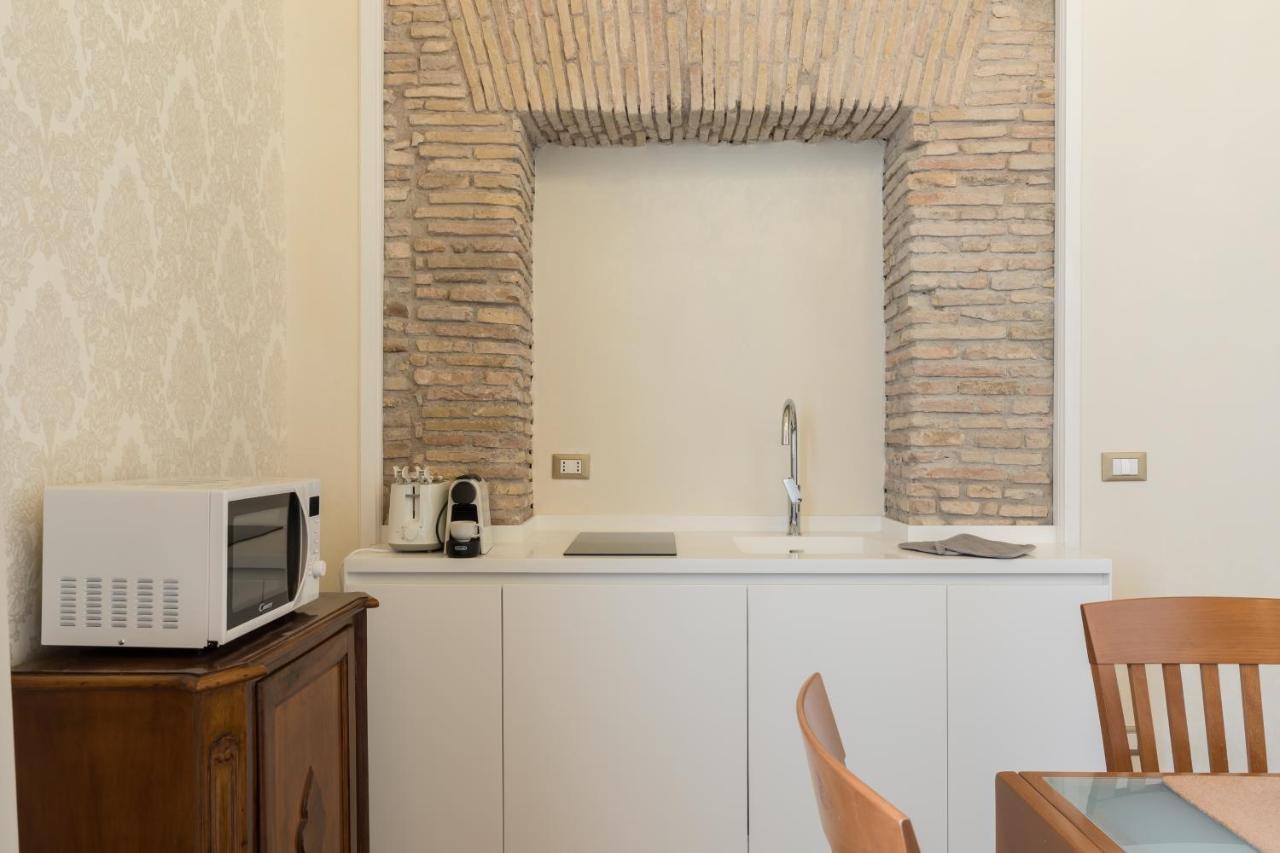 Pantheon Escape Apartment Rome Bagian luar foto