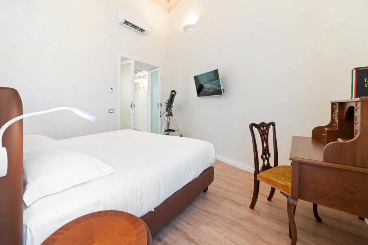 Pantheon Escape Apartment Rome Bagian luar foto