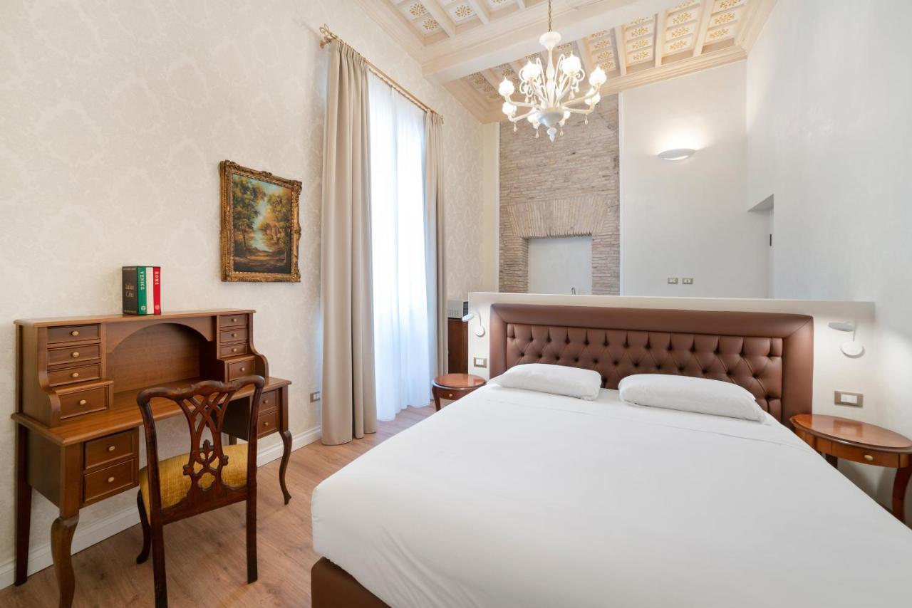 Pantheon Escape Apartment Rome Bagian luar foto