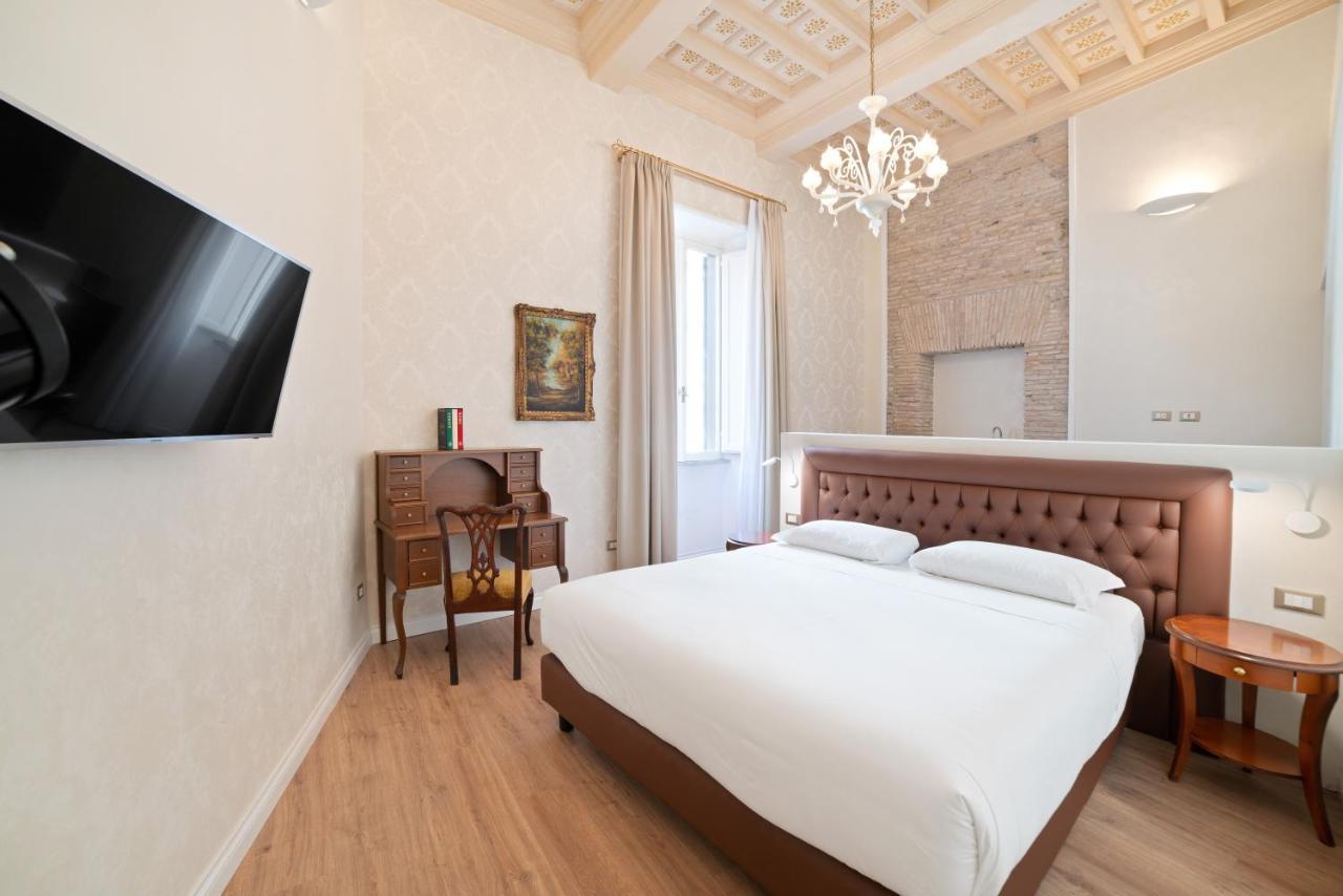 Pantheon Escape Apartment Rome Bagian luar foto